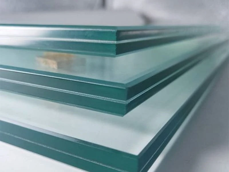 Laminated glass used for balcony fence